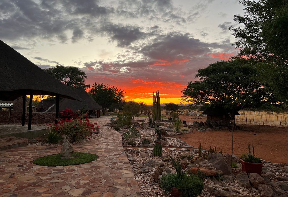 Sonnenuntergang an der Lodge